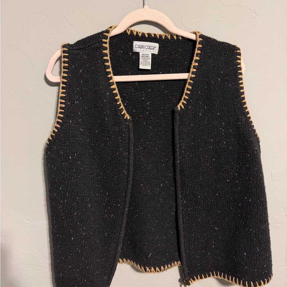 Cabin Creek Black Vest with Tan Trim